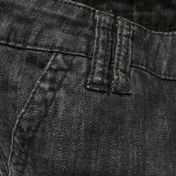 Classic Black Women's Jeans - Picture 4 of 4